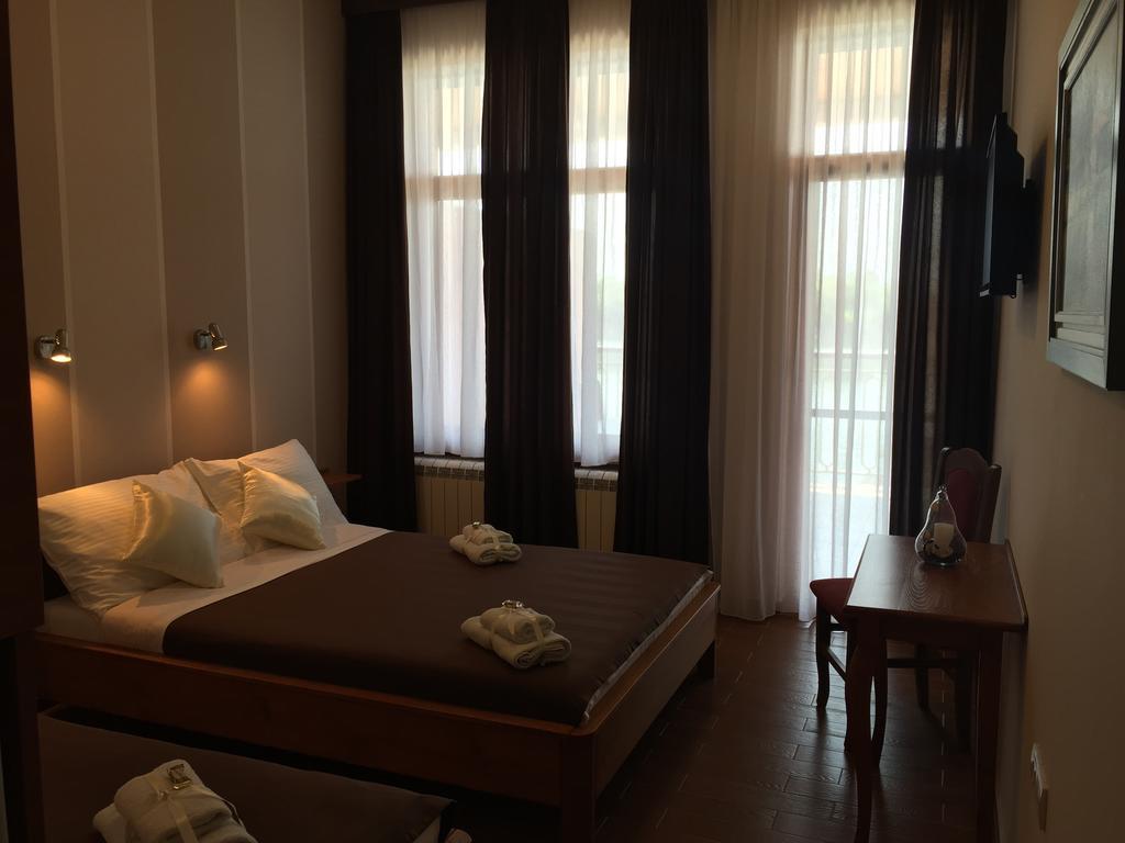 B&B Posejdon Sremska Mitrovica Zimmer foto